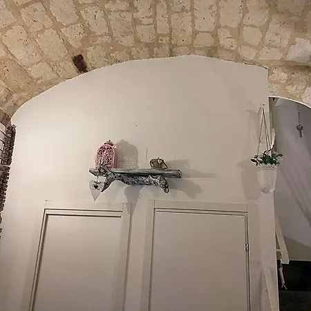 La Maison Del Borgo Antico 3* בארי