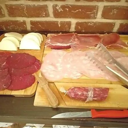 Bed & Breakfast La Maison Del Borgo Antico 3*