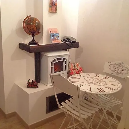 לינה וארוחת בוקר La Maison Del Borgo Antico