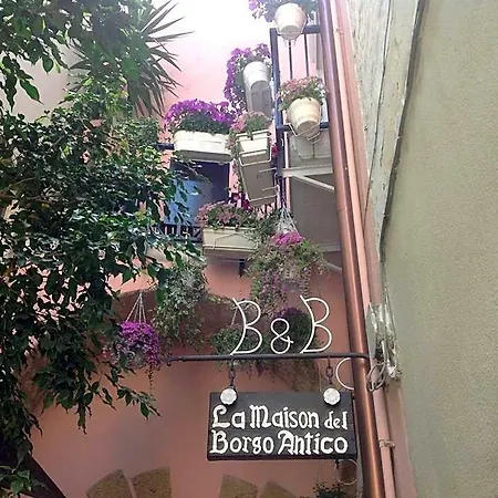 La Maison Del Borgo Antico Bed & Breakfast