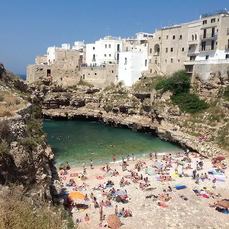 La Maison Del Borgo Antico Oda ve Kahvaltı Bari