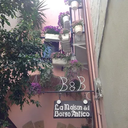 فندق مبيت وإفطار La Maison Del Borgo Antico